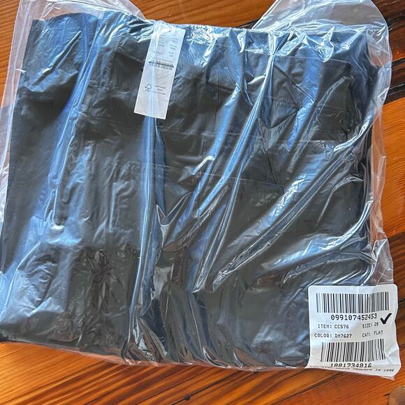 NWT J Crew Denim Trouser 28 Black 1996 Semi Stretch Jeans Women's Wide Leg - Picture 5 of 5